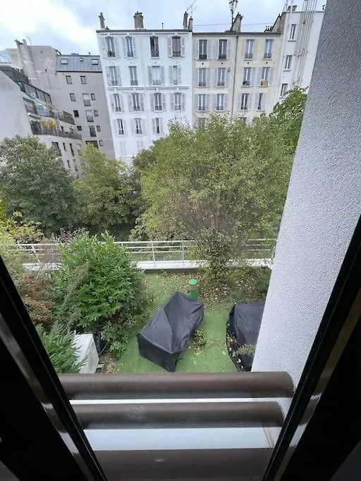 Familial De Qualite Apartment Paris